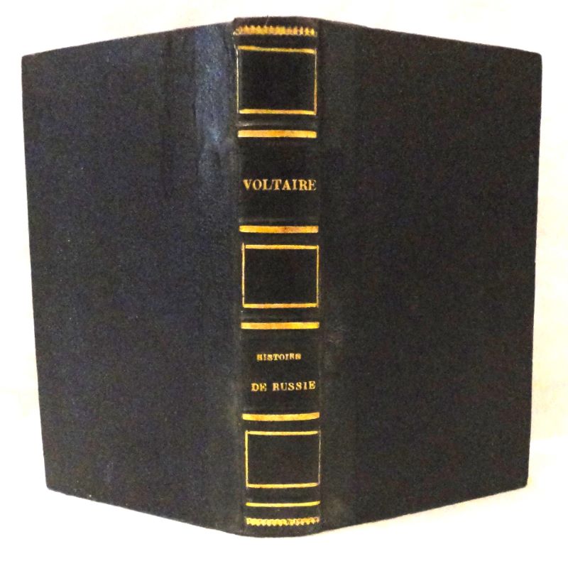 VOLTAIRE (Franois-Marie AROUET dit). - Histoire de Russie et fragmens historiques. (N XVIII des oeuvres compltes de Voltaire)